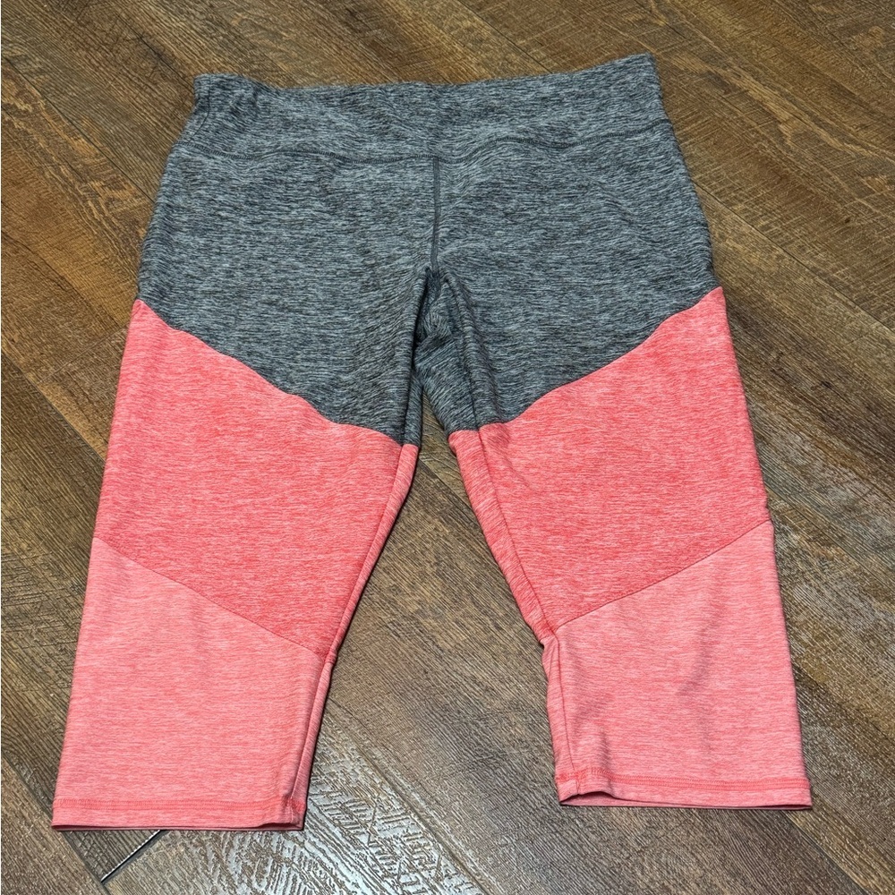 Athletic Works Gray and Pink Cropped Yoga Leggings